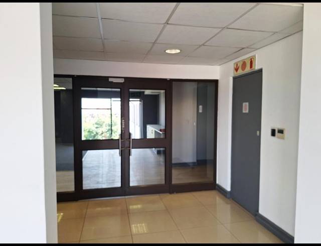 BUSINESS PROPERTY TO RENT IN ROUTE 21 BUSINESS PARK